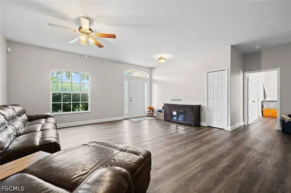 15752 Sunny Crest LN, Fort Myers, FL 33905