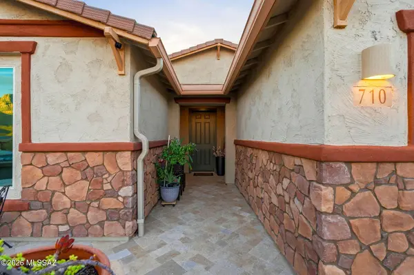 710 E Silver Canyon Pl, Oro Valley, AZ 85737