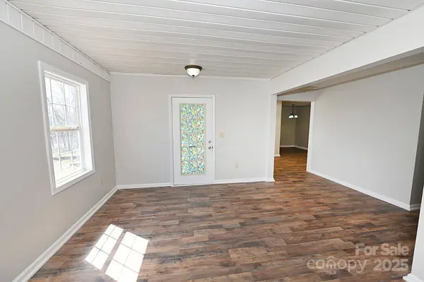 1412 Cliffside PL SE, Lenoir, NC 28645