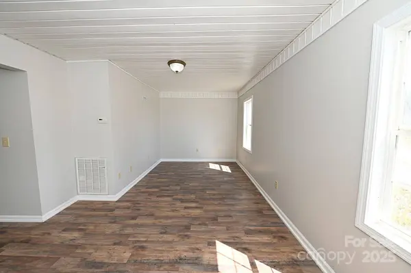 1412 Cliffside PL SE, Lenoir, NC 28645