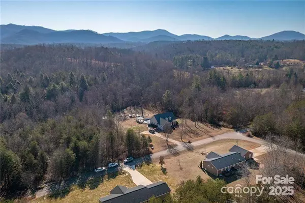 4311 Bridges FLD, Morganton, NC 28655