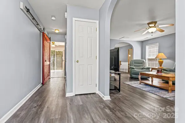 14308 Carolina Forest CT, Charlotte, NC 28273