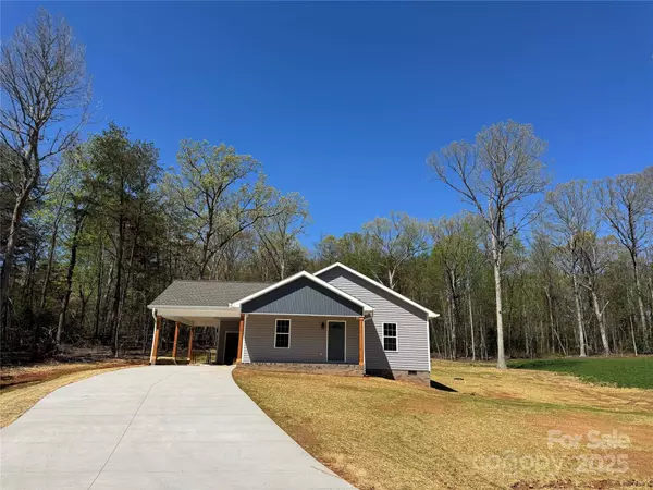 102 Kerda ST, Taylorsville, NC 28681