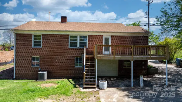 3015 North Center ST NW #6, Hickory, NC 28601