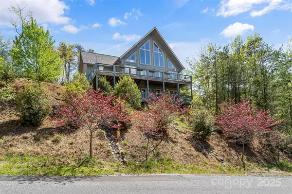 521 Waters Edge DR, Nebo, NC 28761