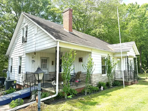 2535 S Nc 16 HWY, Newton, NC 28658