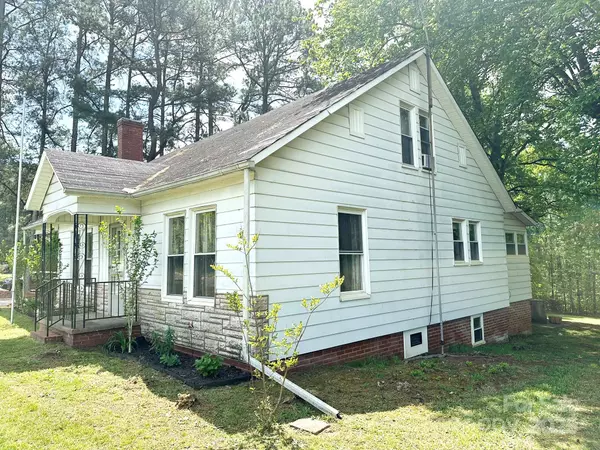 2535 S Nc 16 HWY, Newton, NC 28658