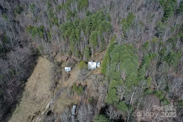 1517 Echo DR, Lenoir, NC 28645