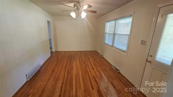 133 Pine State RD, Troutman, NC 28166