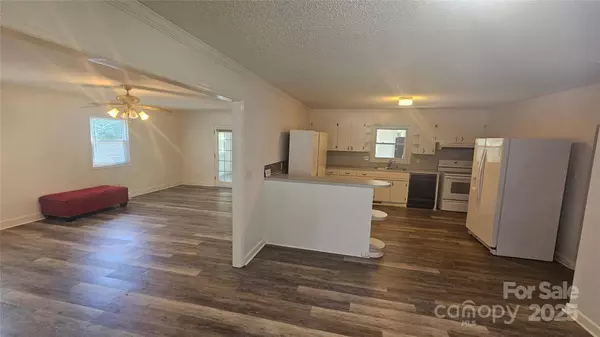 133 Pine State RD, Troutman, NC 28166