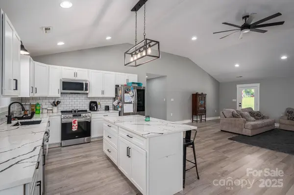 1138 Zeb Haynes RD, Maiden, NC 28650