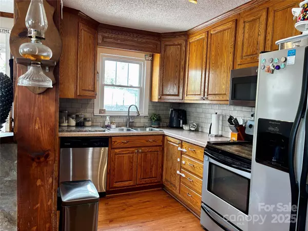 522 W Congress ST, Lincolnton, NC 28092