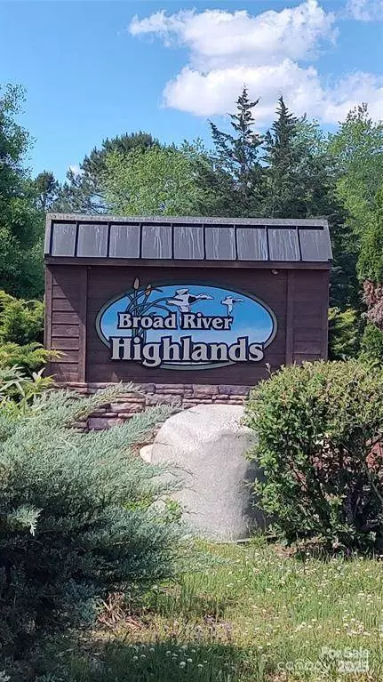 105 Cranberry LN #80, Mooresboro, NC 28114