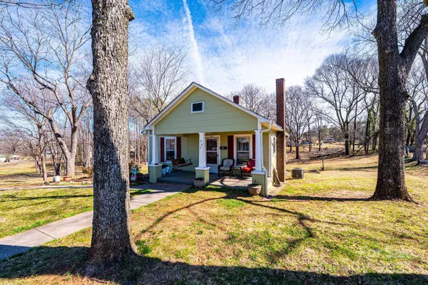 905 Orchard ST SW, Valdese, NC 28690