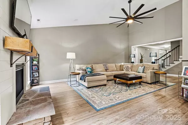 1399 Verdict Ridge DR, Denver, NC 28037