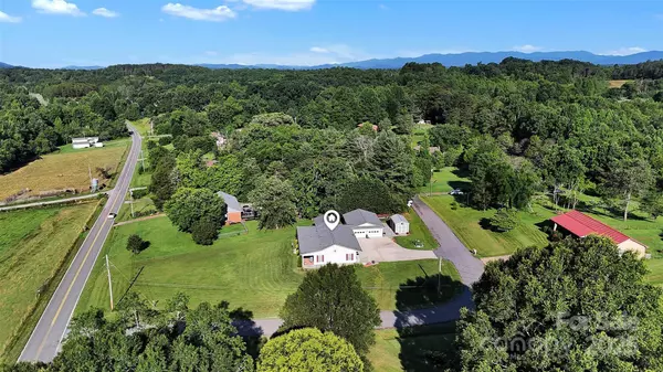 5158 Jenkins RD, Morganton, NC 28655