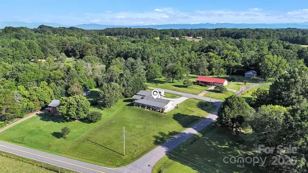 5158 Jenkins RD, Morganton, NC 28655