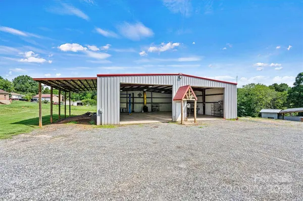 3724 County Home RD, Conover, NC 28613