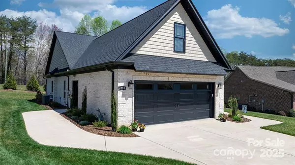 4210 Holly CIR NE, Conover, NC 28613