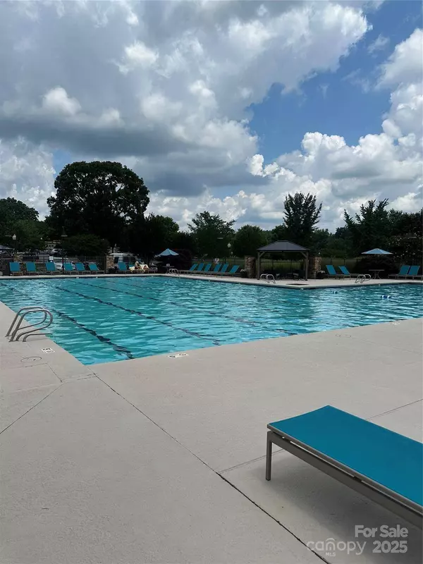 4210 Holly CIR NE, Conover, NC 28613