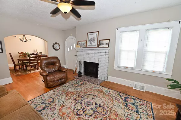 792 W NC Hwy 150 ST, Lincolnton, NC 28092