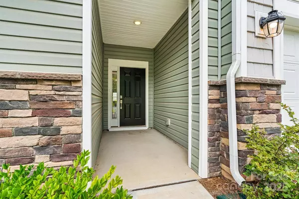 5846 Oak Branch CIR, Maiden, NC 28650