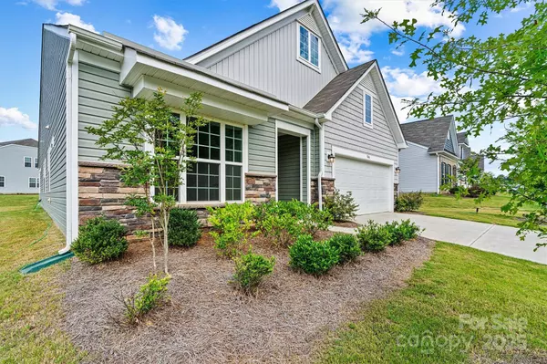 5846 Oak Branch CIR, Maiden, NC 28650