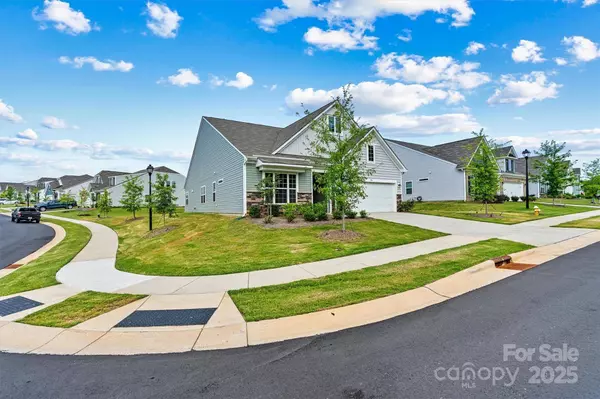 5846 Oak Branch CIR, Maiden, NC 28650