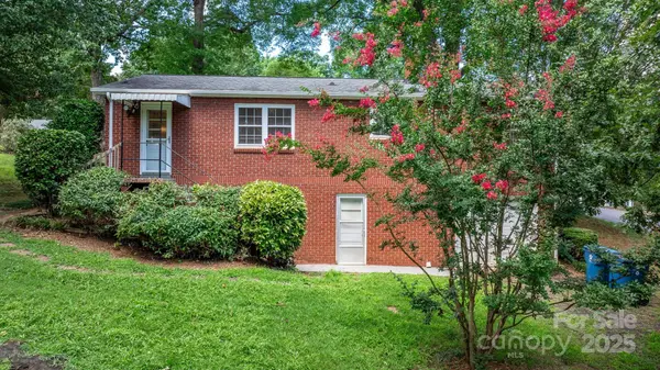 43 Forest AVE, Granite Falls, NC 28630