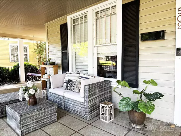 509 W 8th ST, Newton, NC 28658