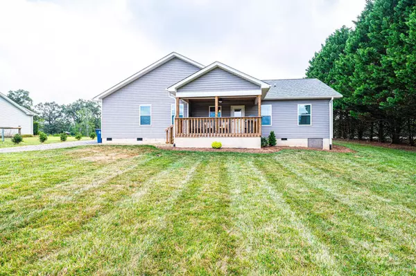 2169 Finger Bridge RD, Hickory, NC 28602