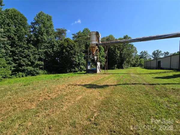 5485 Herman RD #2, Claremont, NC 28610