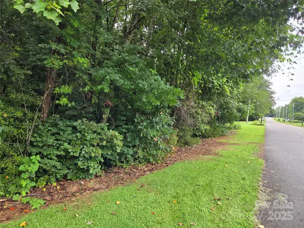 000 Ethel LN, Statesville, NC 28625