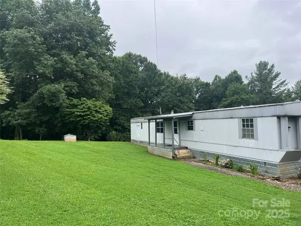 2654 Burke Smokey Creek RD, Lenoir, NC 28645