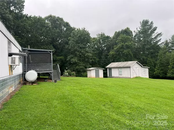 2654 Burke Smokey Creek RD, Lenoir, NC 28645