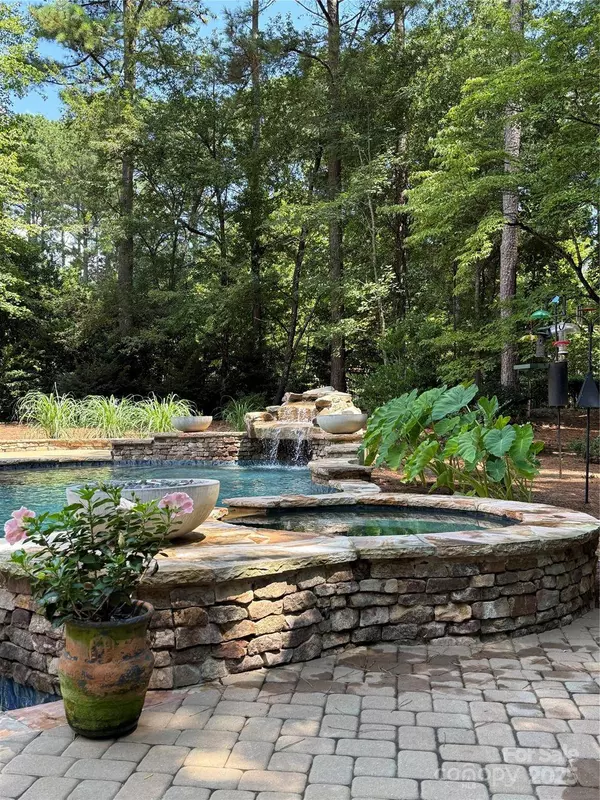 4342 Crepe Ridge DR, Denver, NC 28037