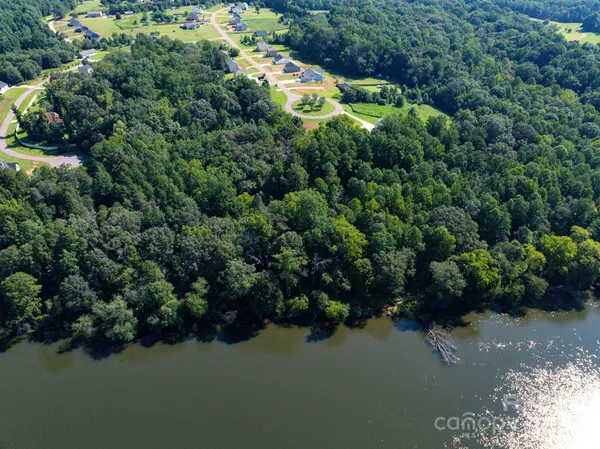 172 Pumice DR #18, Statesville, NC 28625