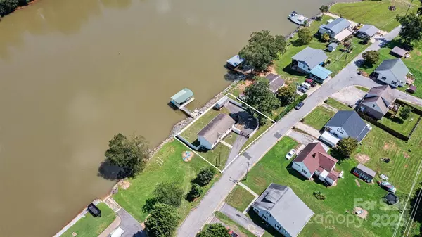 209 Catawba AVE, Hickory, NC 28601