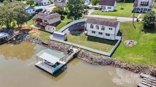 209 Catawba AVE, Hickory, NC 28601