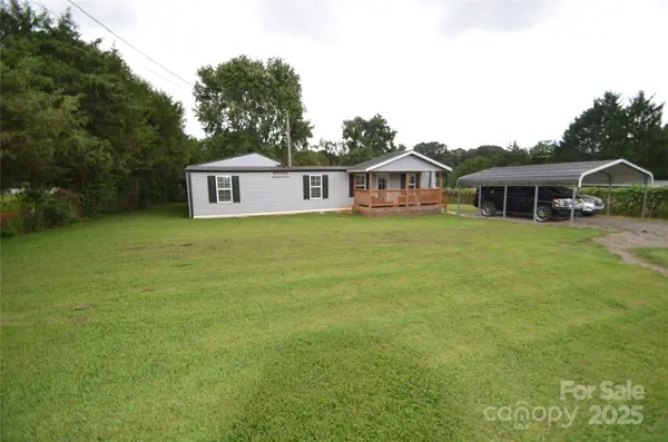 267 Sigmon RD, Statesville, NC 28677