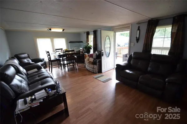 267 Sigmon RD, Statesville, NC 28677