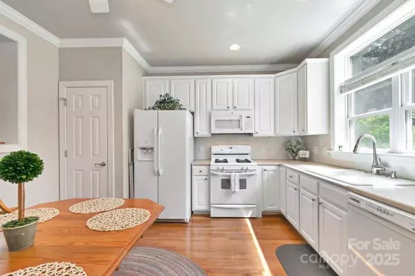 270 Creatwood TRL #1, Vilas, NC 28692