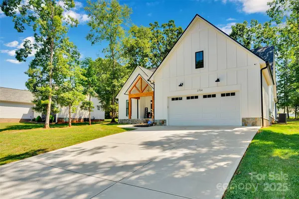 2754 Emperor ST, Claremont, NC 28610