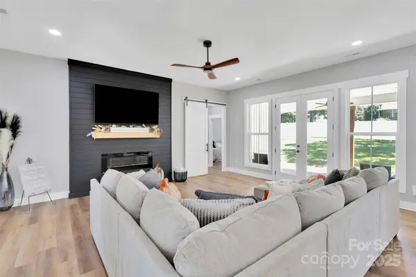 2754 Emperor ST, Claremont, NC 28610