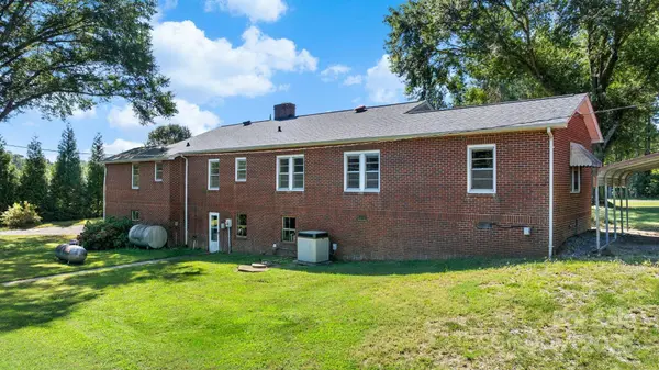 7952 W NC 10 HWY, Vale, NC 28168