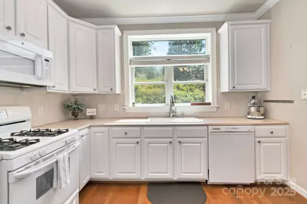 270 Creatwood TRL #1, Vilas, NC 28692