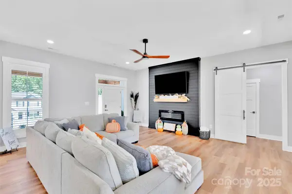 2754 Emperor ST, Claremont, NC 28610