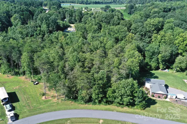 1682 Cordia CIR, Newton, NC 28658