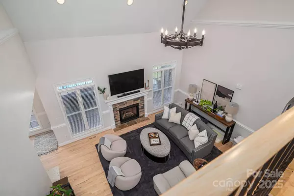 1128 Mayfield CIR NW, Conover, NC 28613