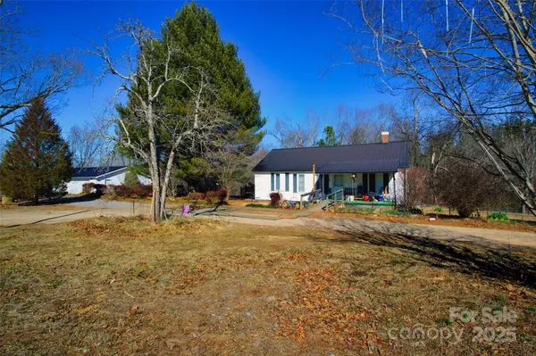 160 Sharpe Farm DR, Statesville, NC 28625